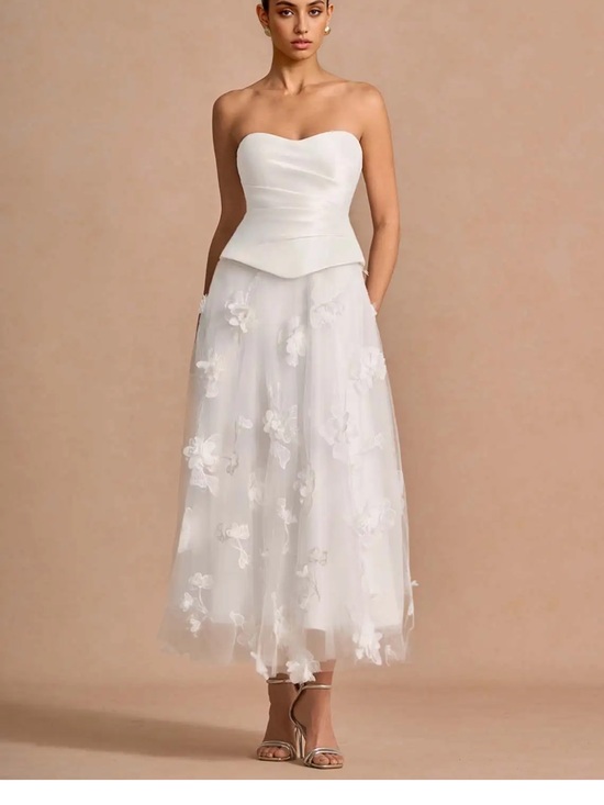 Azazie Dresses & Skirts - Azazie Jovette White Floral Tulle Dress